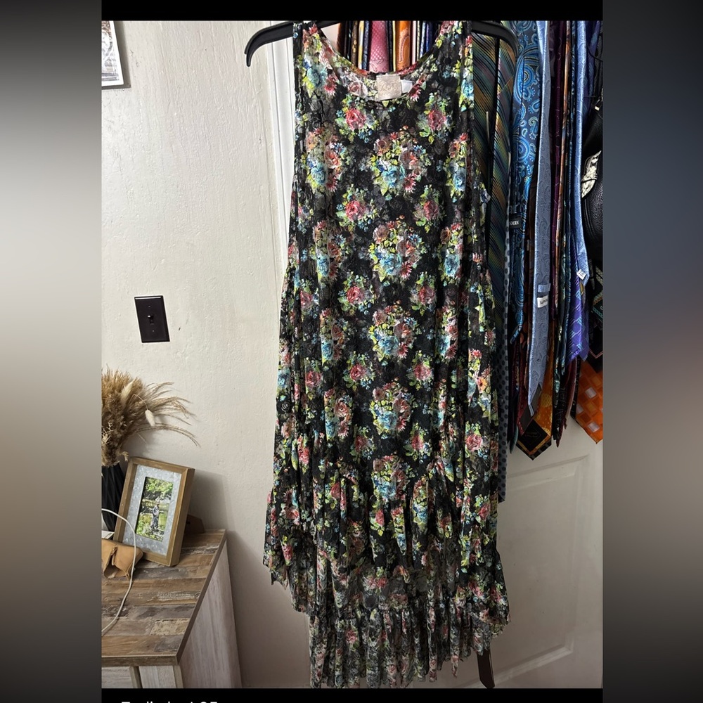 Zadie bs top